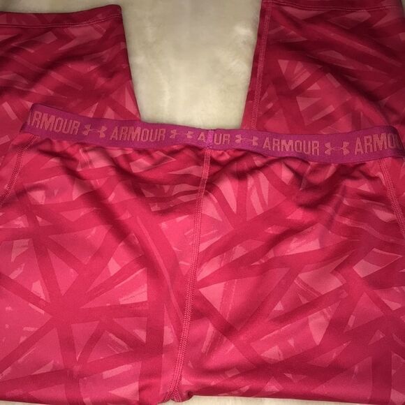 Under Armour Youth Pink Printed Heat Gear Logo Waistband Leggings Size XL - Picture 4 of 4